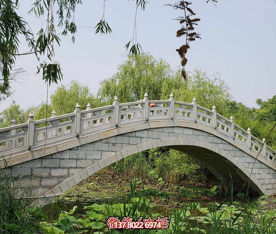 融合城市園林藝術(shù)的花崗巖鏤空拱橋欄桿