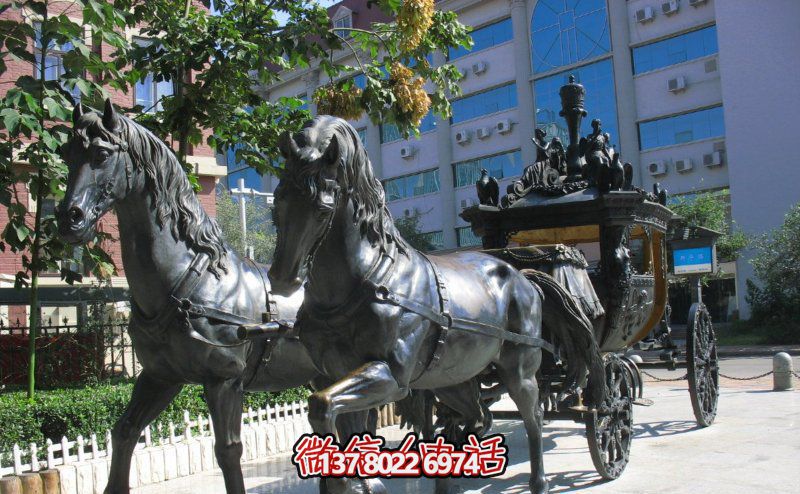 學(xué)校景區(qū)鑄造青銅馬車雕塑